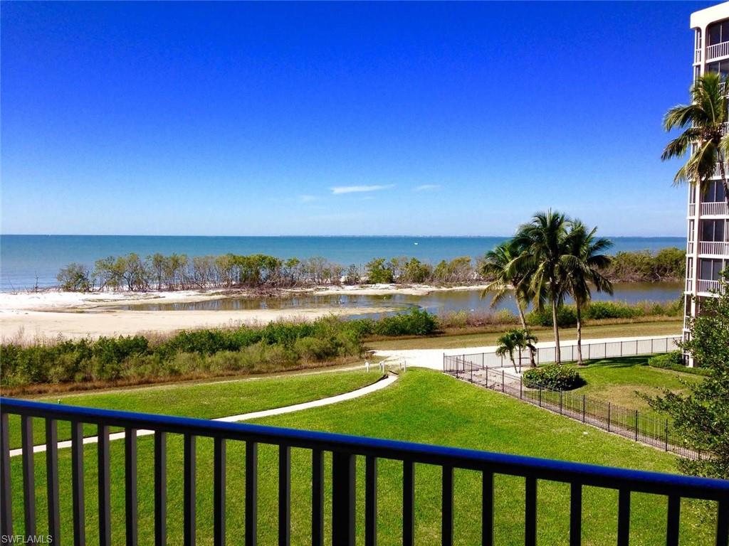 7300 Estero Blvd 307 Property Photo 1