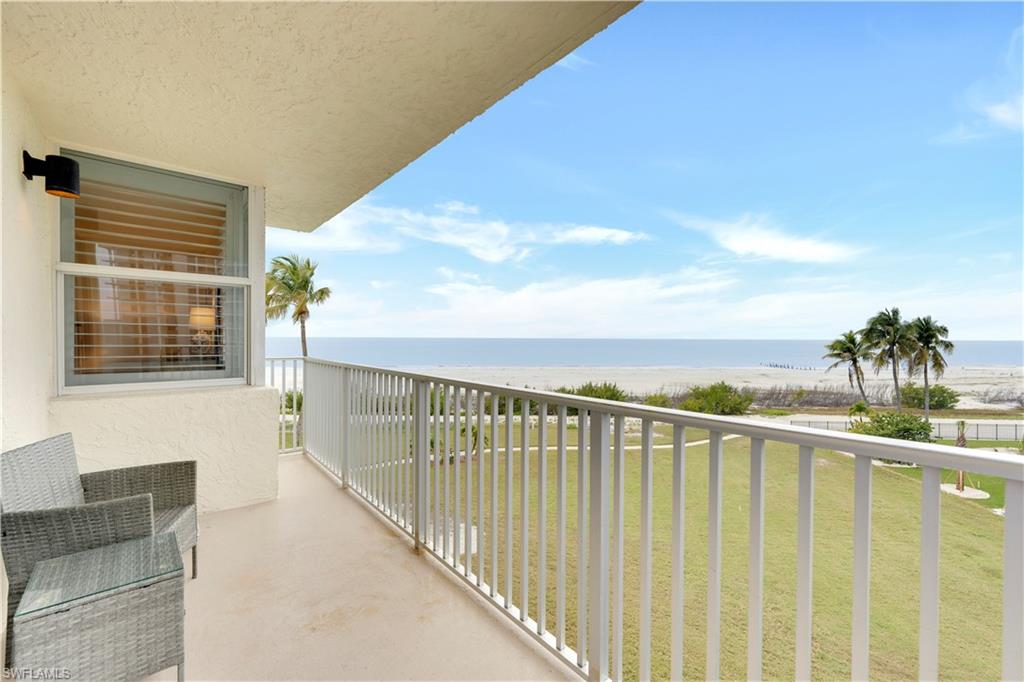 7300 Estero Blvd 307 Property Photo 8