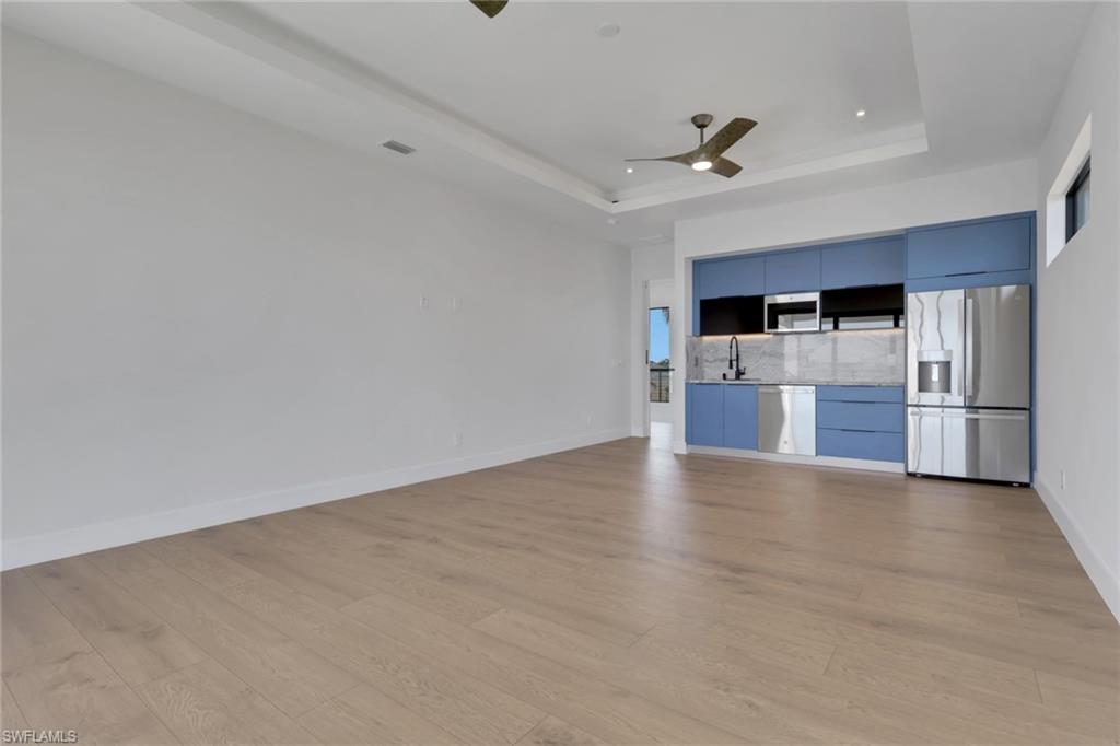 5653 Riverside Dr Property Photo 25