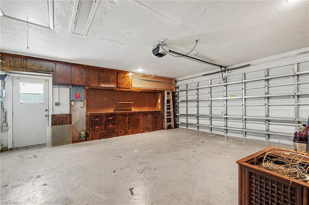 23174 Hemenway Ave Property Photo 29