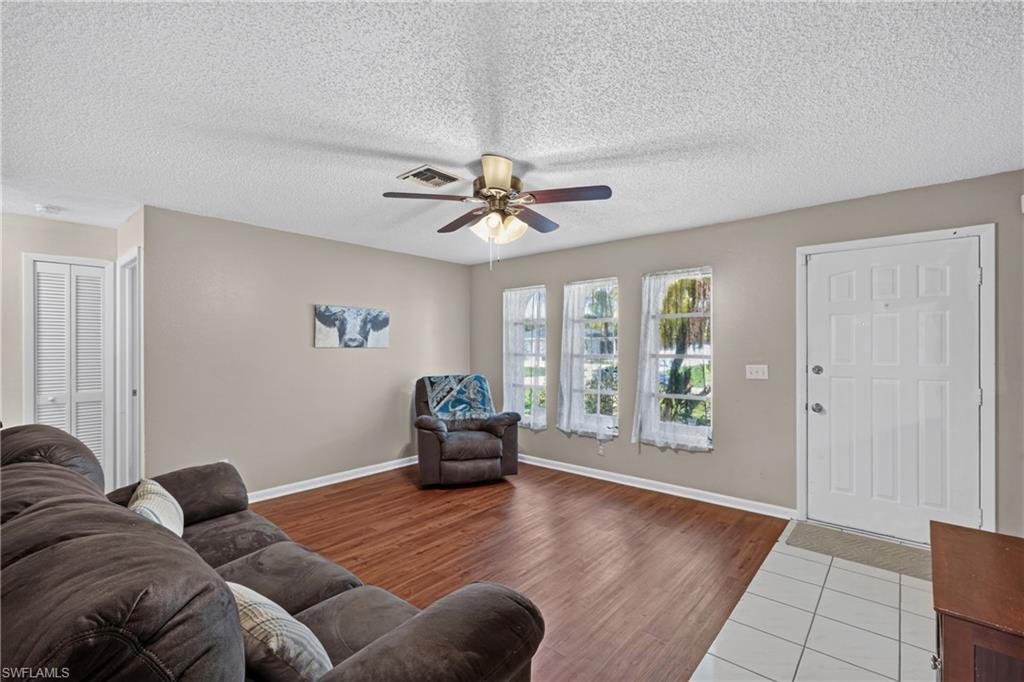 1722 Se 6th Ter Property Photo 5