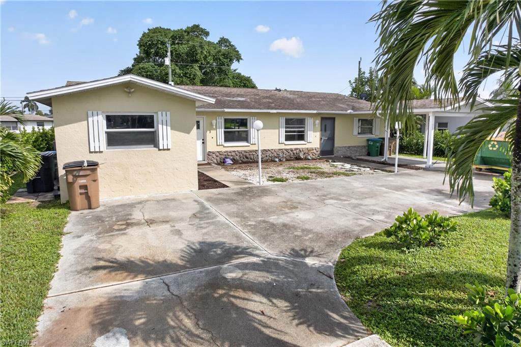 5227 Coronado Pkwy Property Photo 2