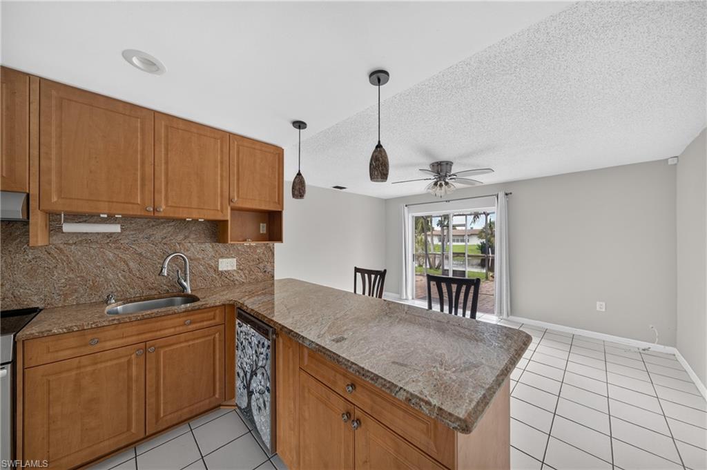 5227 Coronado Pkwy Property Photo 10