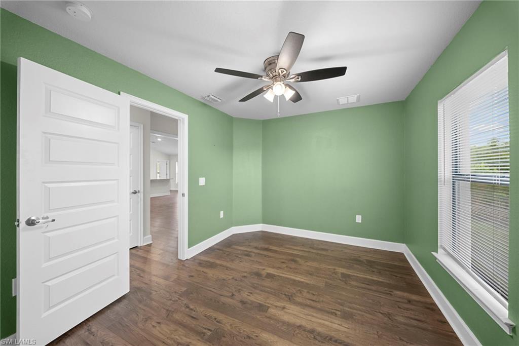 490 Windermere Dr Property Photo 20
