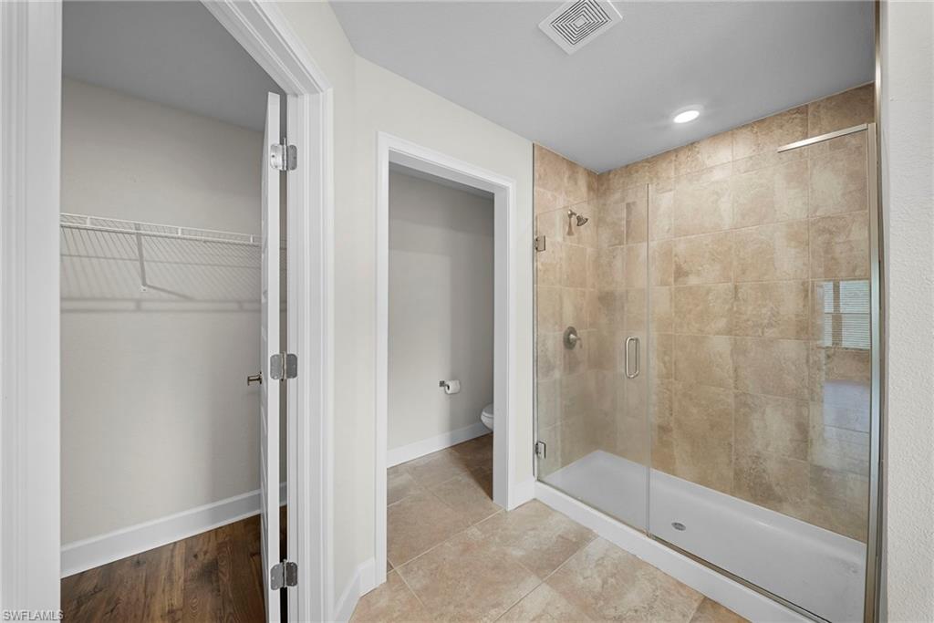 490 Windermere Dr Property Photo 28