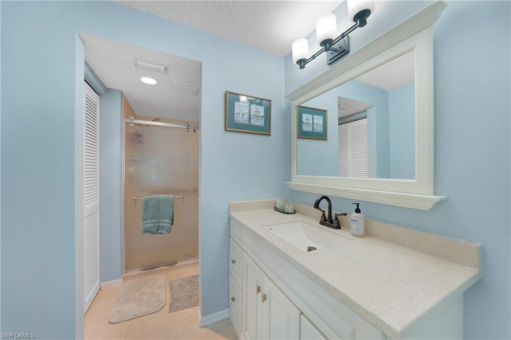 240 Lewis Cir 513 Property Photo 17