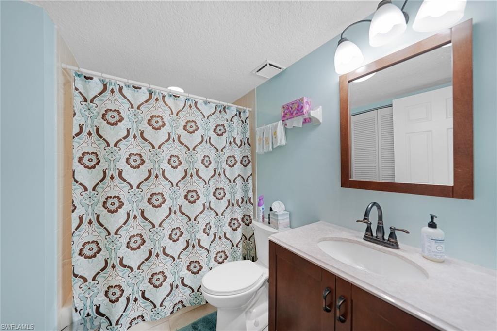 240 Lewis Cir 513 Property Photo 22