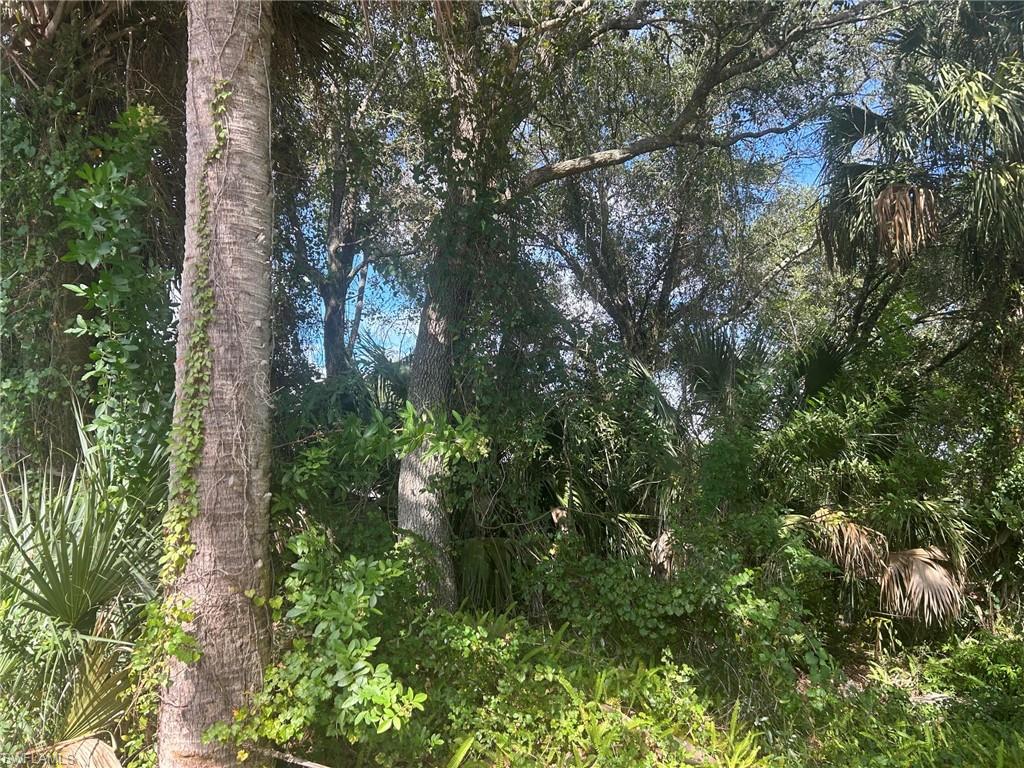15181 Cemetery Rd Property Photo 2