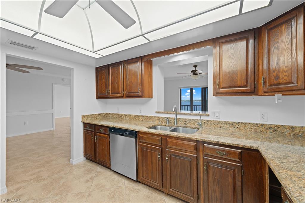 1900 Virginia Ave 502 Property Photo 14