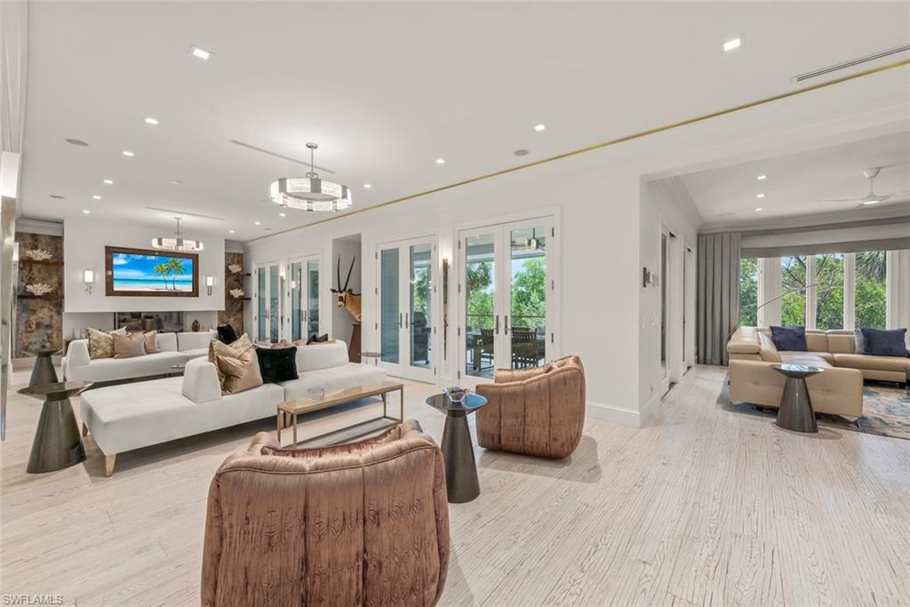 545 Lighthouse Way Property Photo 13