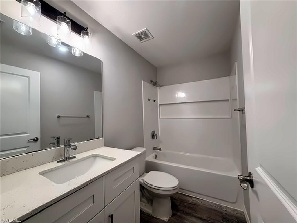 202 Nw 25th Pl Property Photo 16