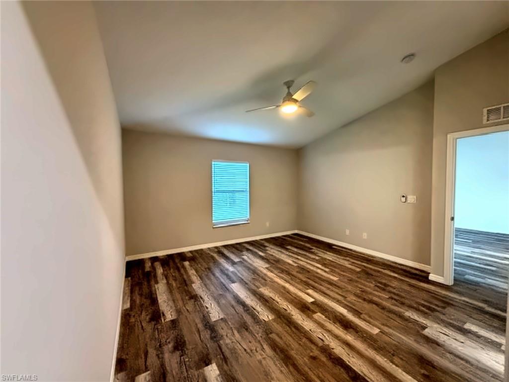 202 Nw 25th Pl Property Photo 29
