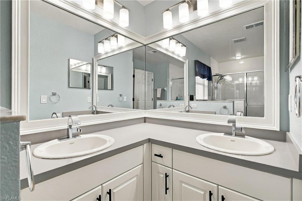 1412 Sw 43rd Ter Property Photo 26