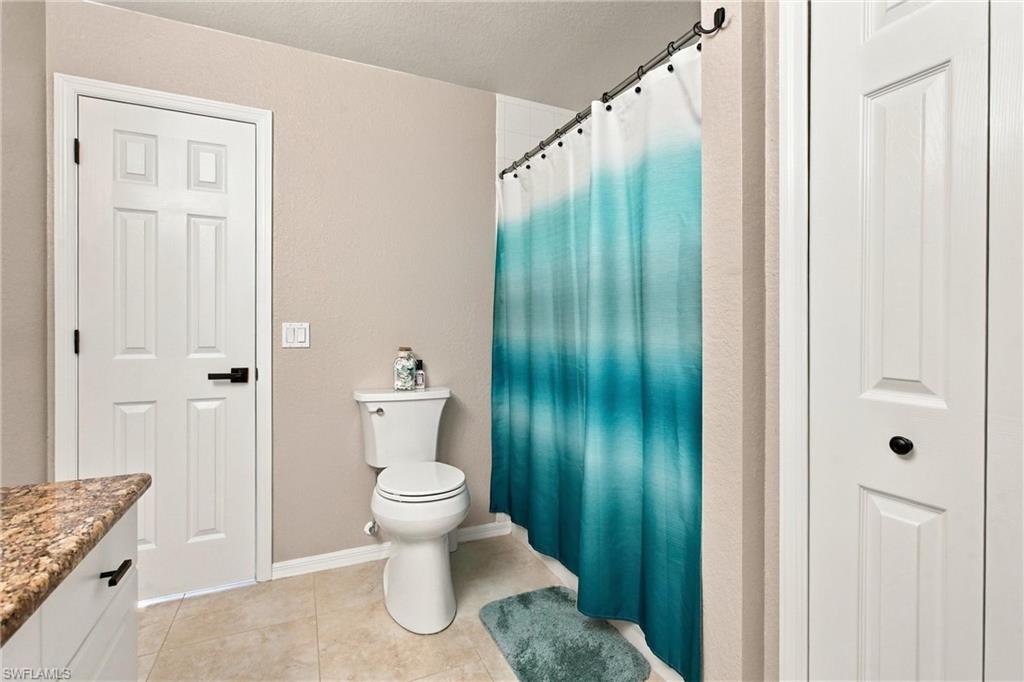 1412 Sw 43rd Ter Property Photo 32