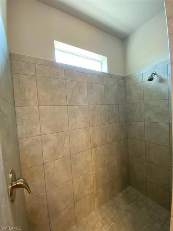 1627 Nw 9th St Property Photo 11