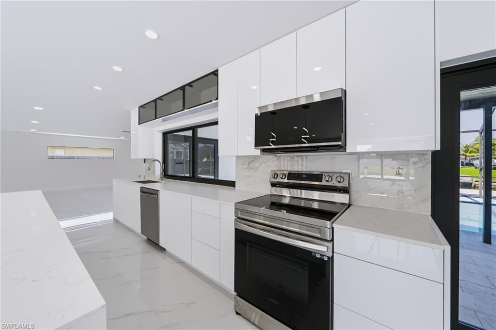 1503 Se 23rd Ter Property Photo 9