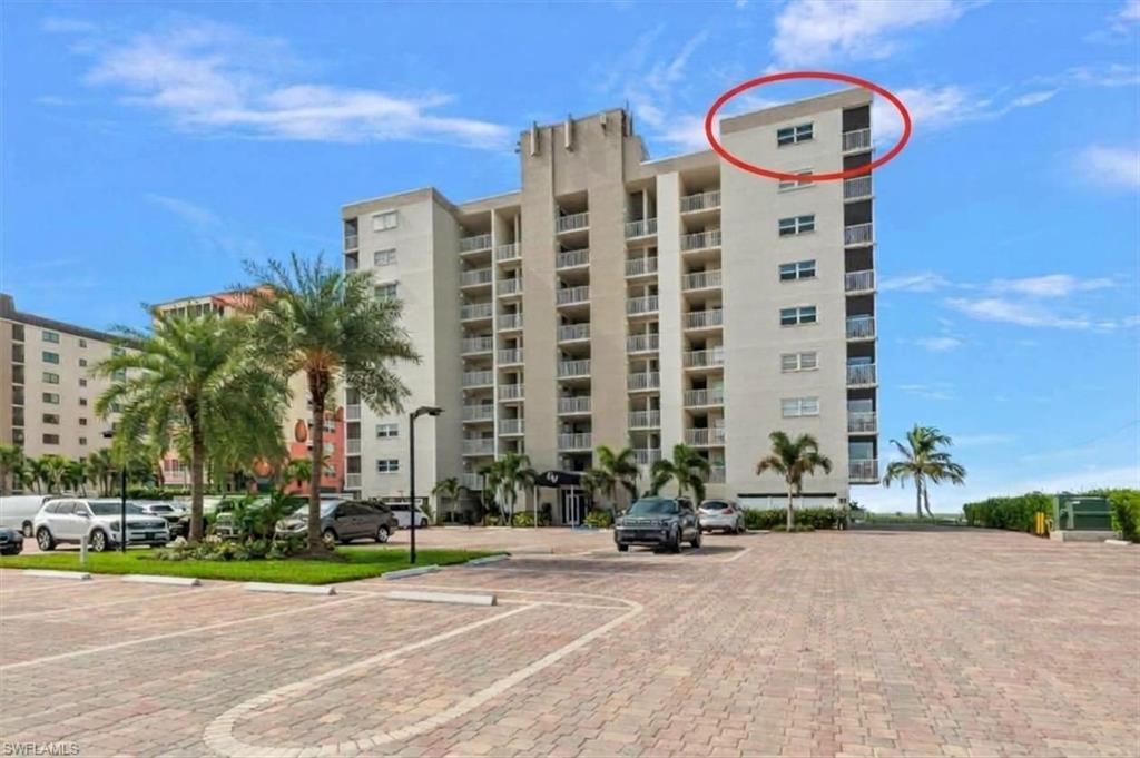 500 Estero BLVD 899 Property Photo 1