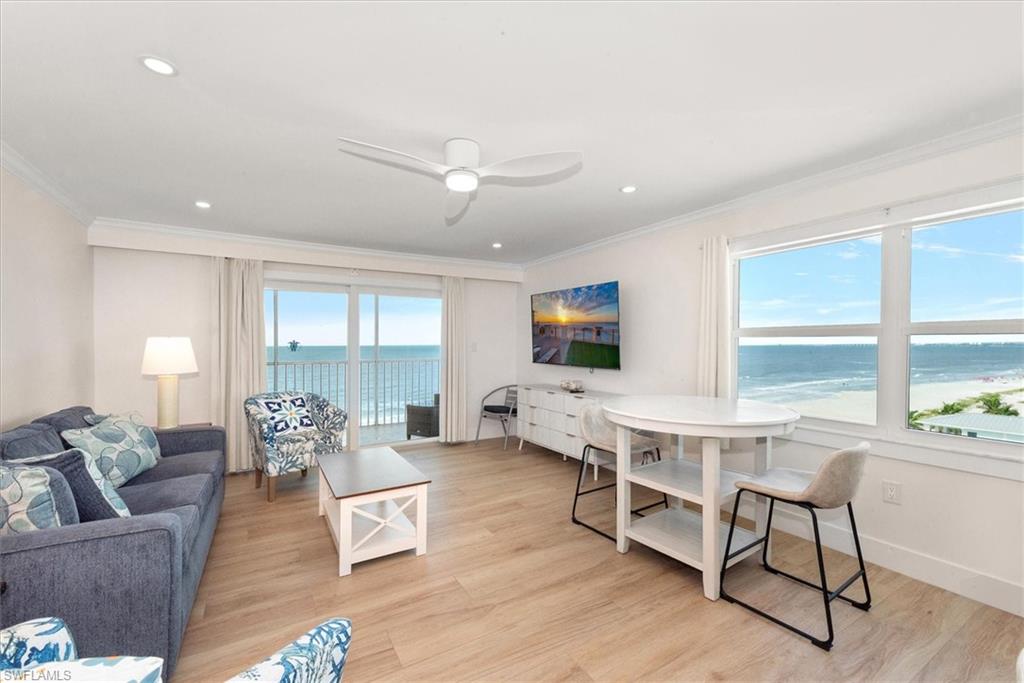 500 Estero Blvd 899 Property Photo 10