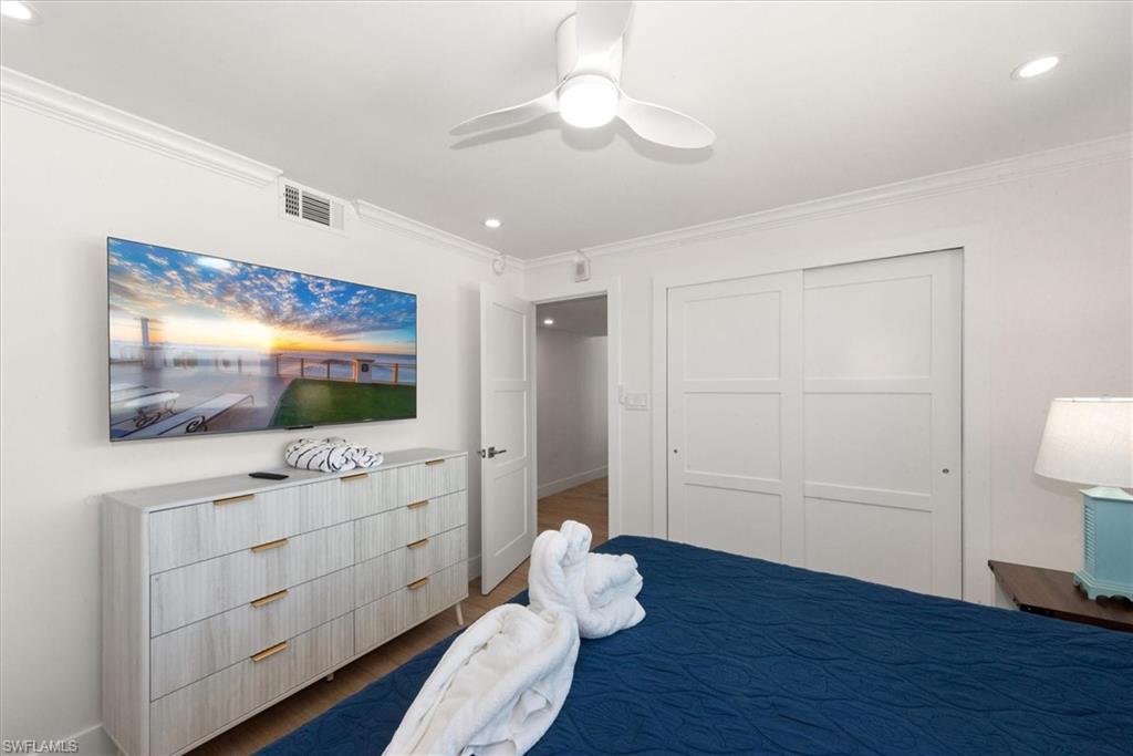 500 Estero Blvd 899 Property Photo 25