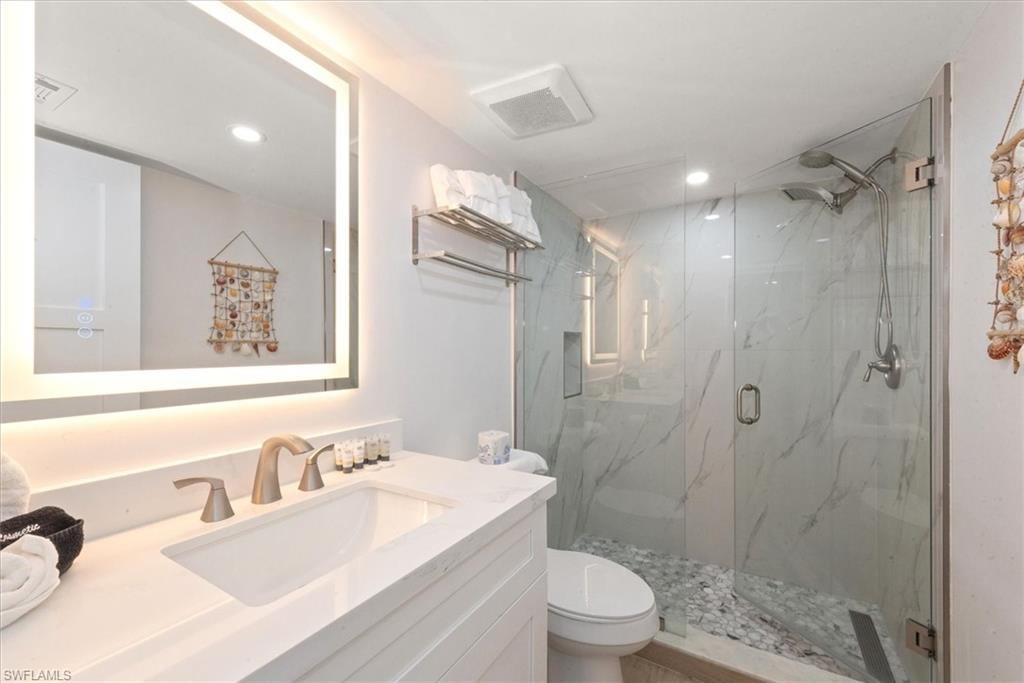 500 Estero Blvd 899 Property Photo 26