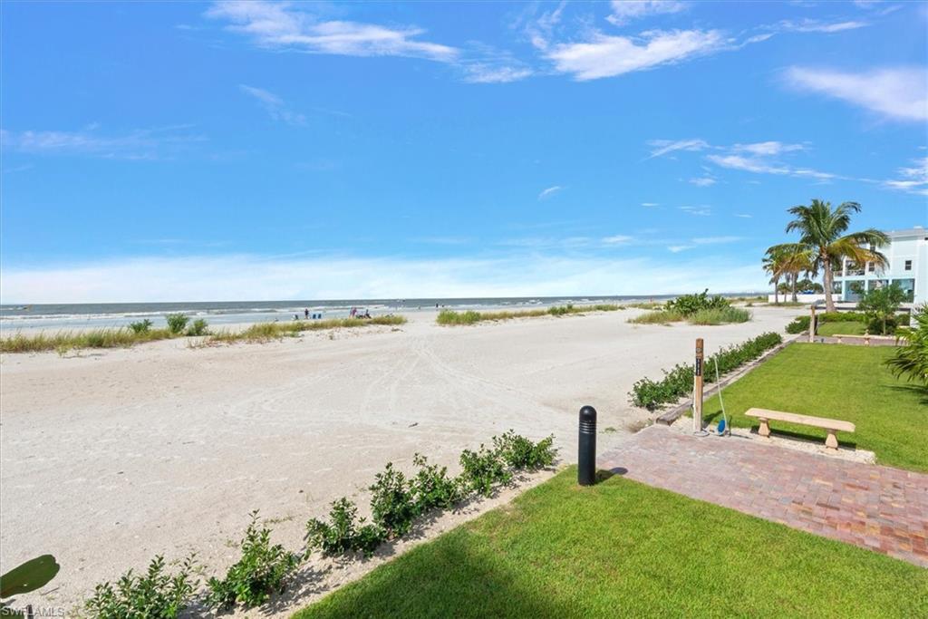 500 Estero Blvd 899 Property Photo 30