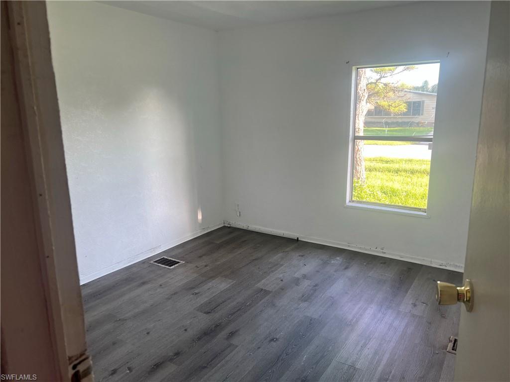 504 Water Oak Ave Property Photo 5