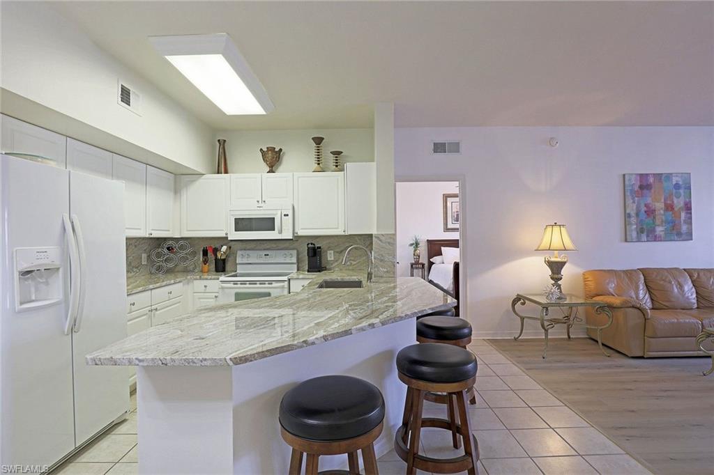 15630 Ocean Walk Cir 204 Property Photo 5