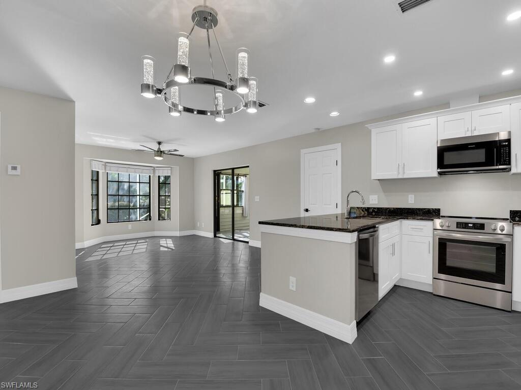 4836/4838 Marine Dr Property Photo 4