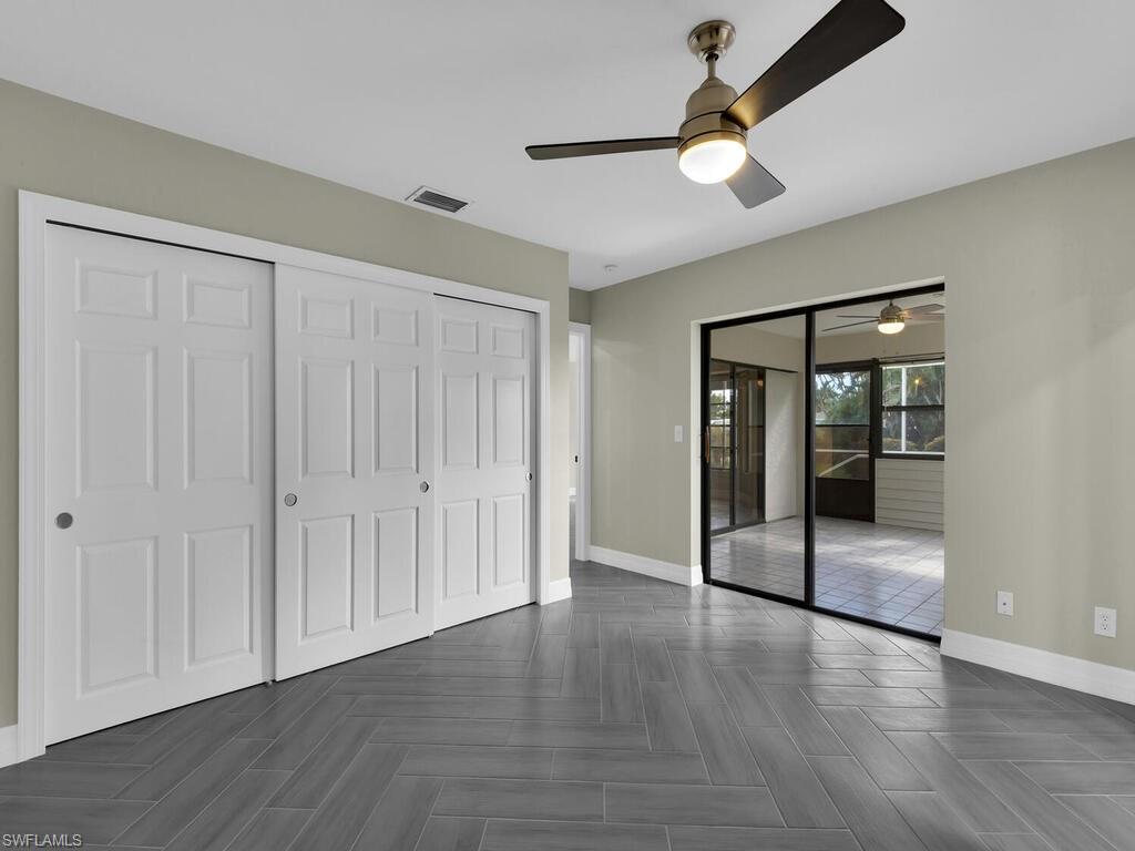4836/4838 Marine Dr Property Photo 11