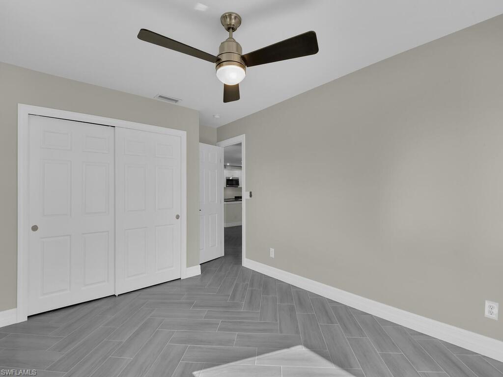 4836/4838 Marine Dr Property Photo 15