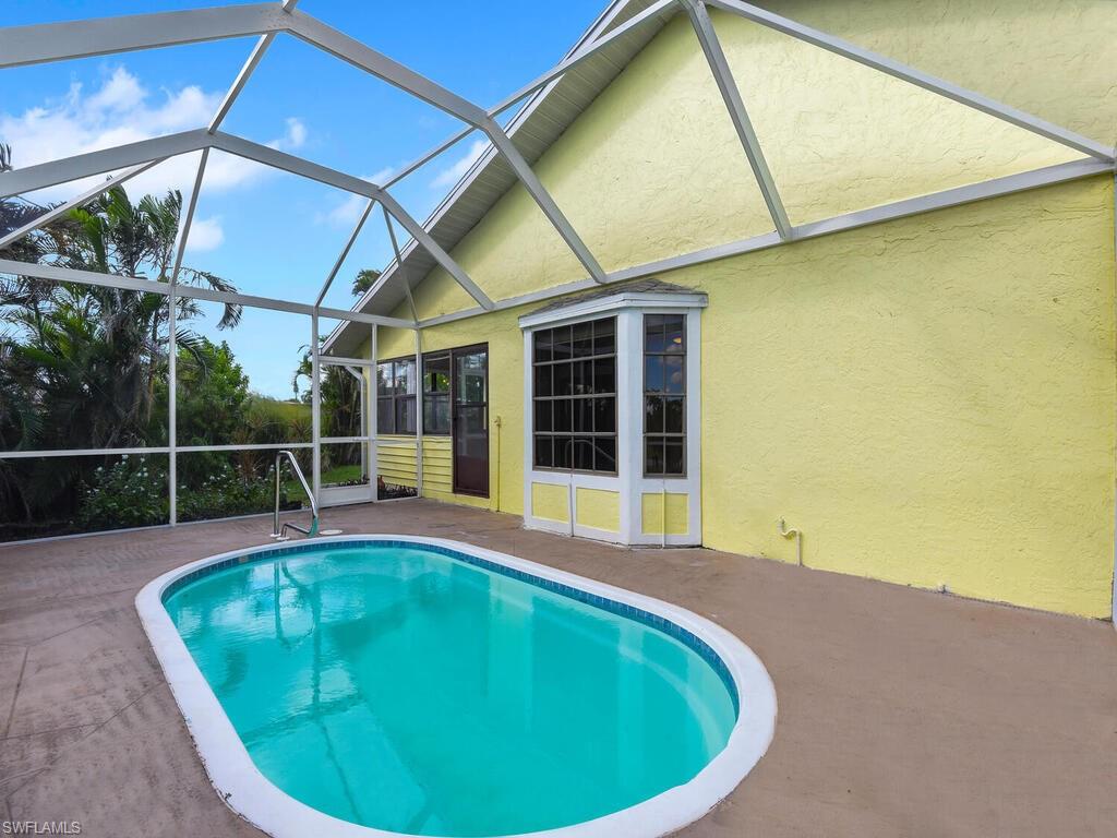 4836/4838 Marine Dr Property Photo 22