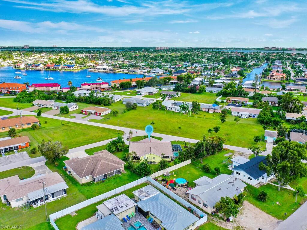 4836/4838 Marine Dr Property Photo 47