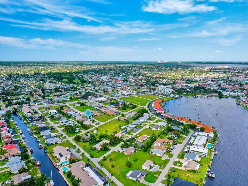 4836/4838 Marine Dr Property Photo 48