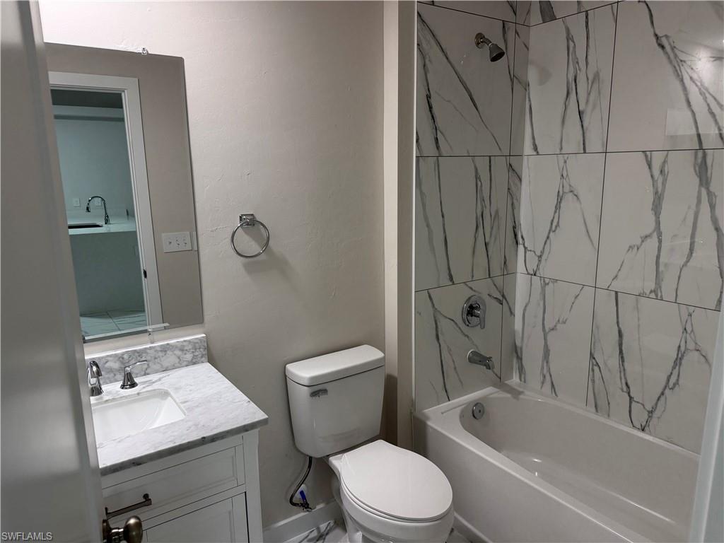 3820/3822 Sw 8th Ct Property Photo 6