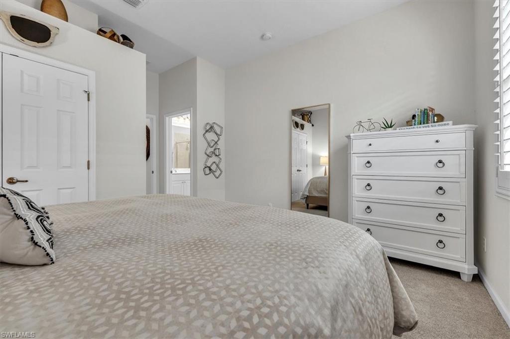 3750 Lakeview Isle Ct Property Photo 40