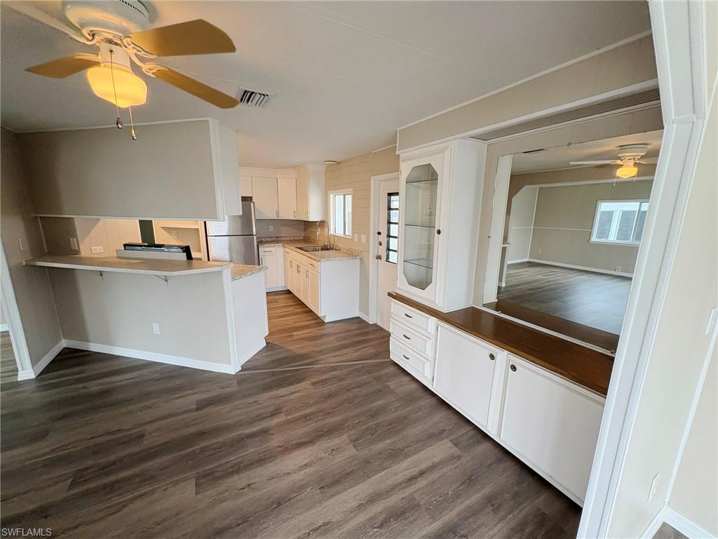 3347 Rainbow Ln Property Photo 4