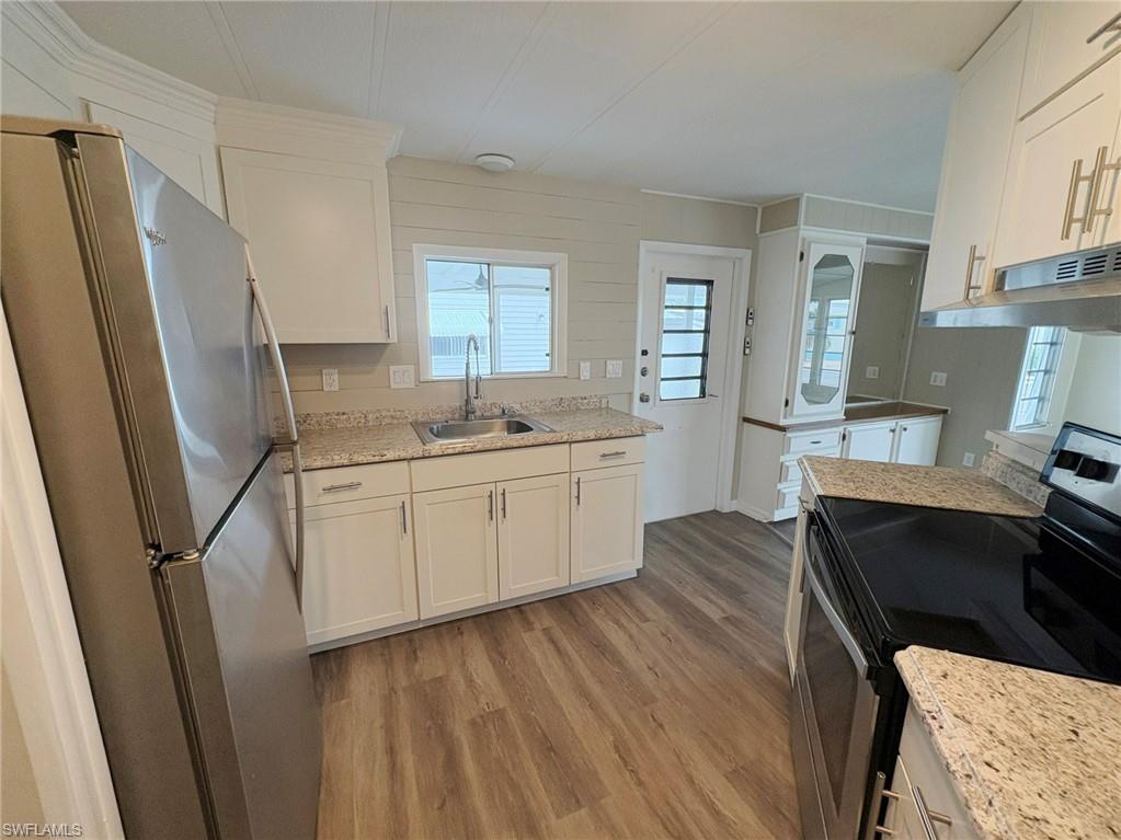 3347 Rainbow Ln Property Photo 9