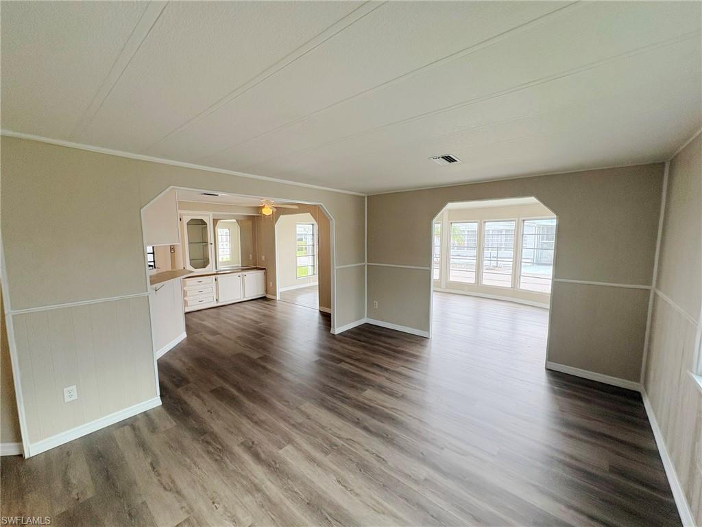 3347 Rainbow Ln Property Photo 10
