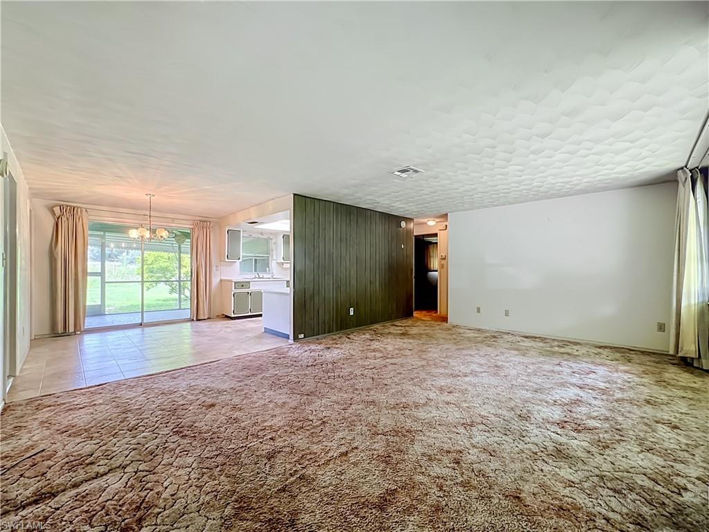 2901 Parkview Dr Property Photo 3