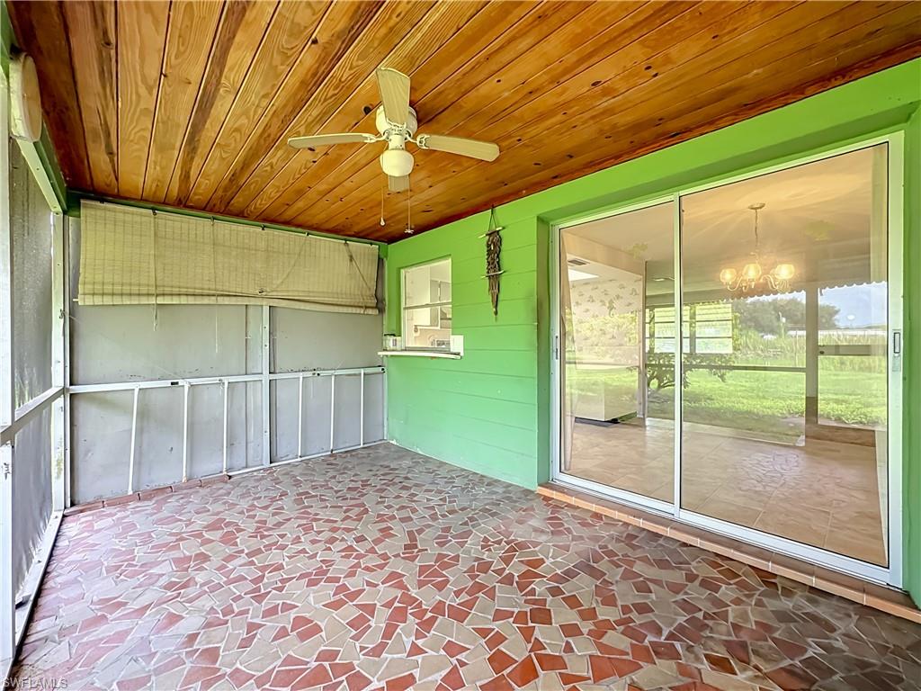 2901 Parkview Dr Property Photo 17