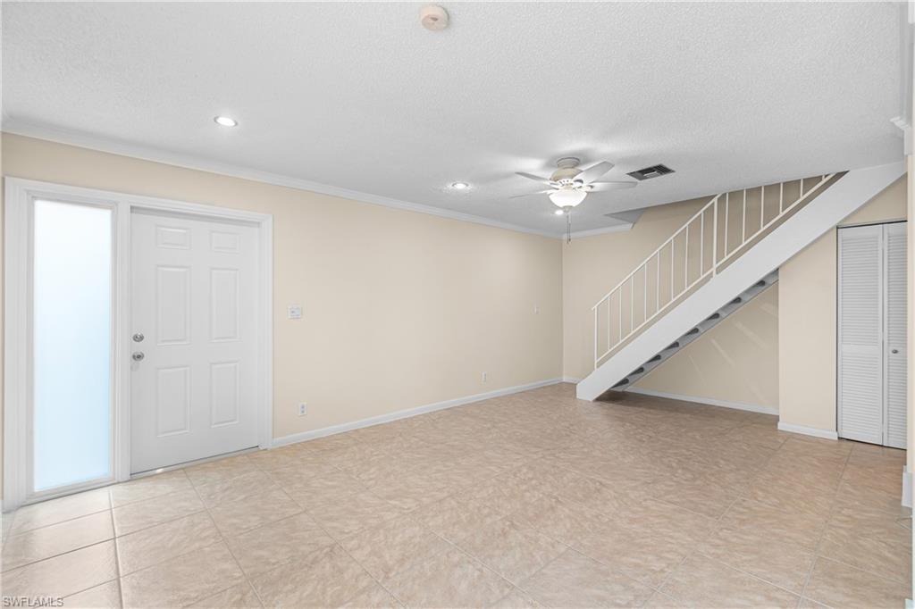 5837 Queen Elizabeth Way 3 Property Photo 14