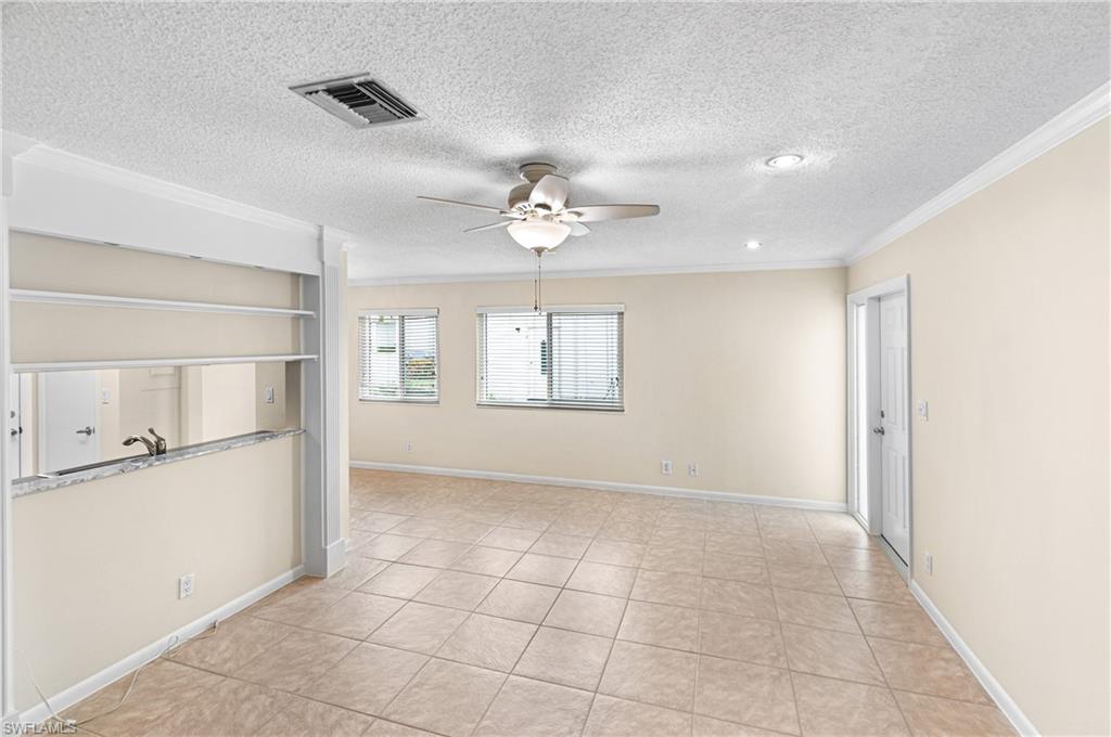 5837 Queen Elizabeth Way 3 Property Photo 17