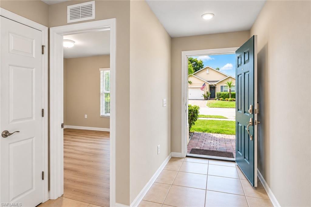 10545 Crossback Ln Property Photo 5