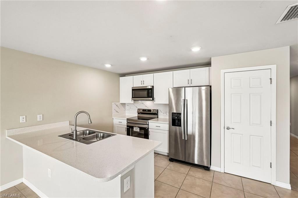 10545 Crossback Ln Property Photo 37