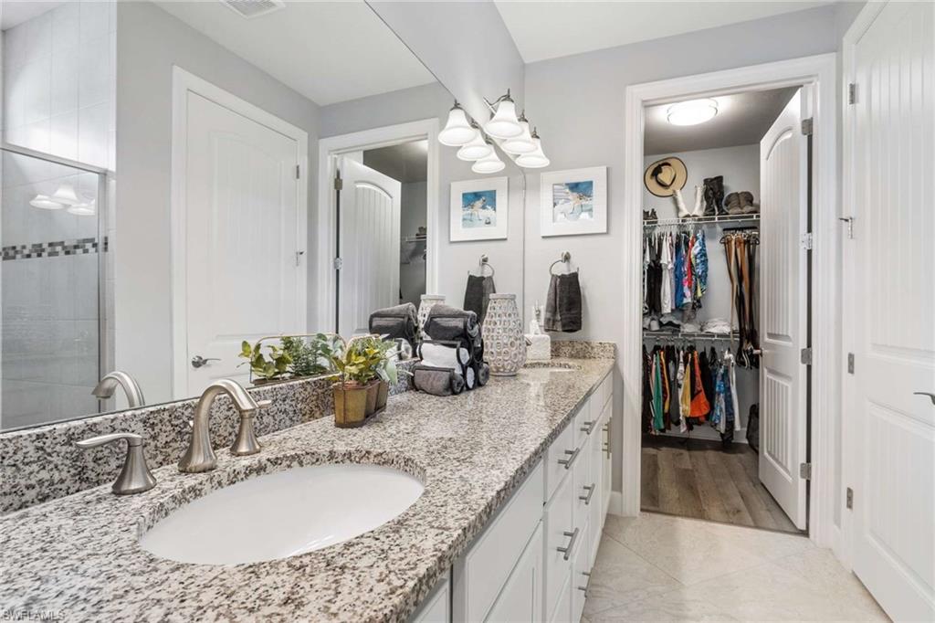 12835 Epping Way Property Photo 6