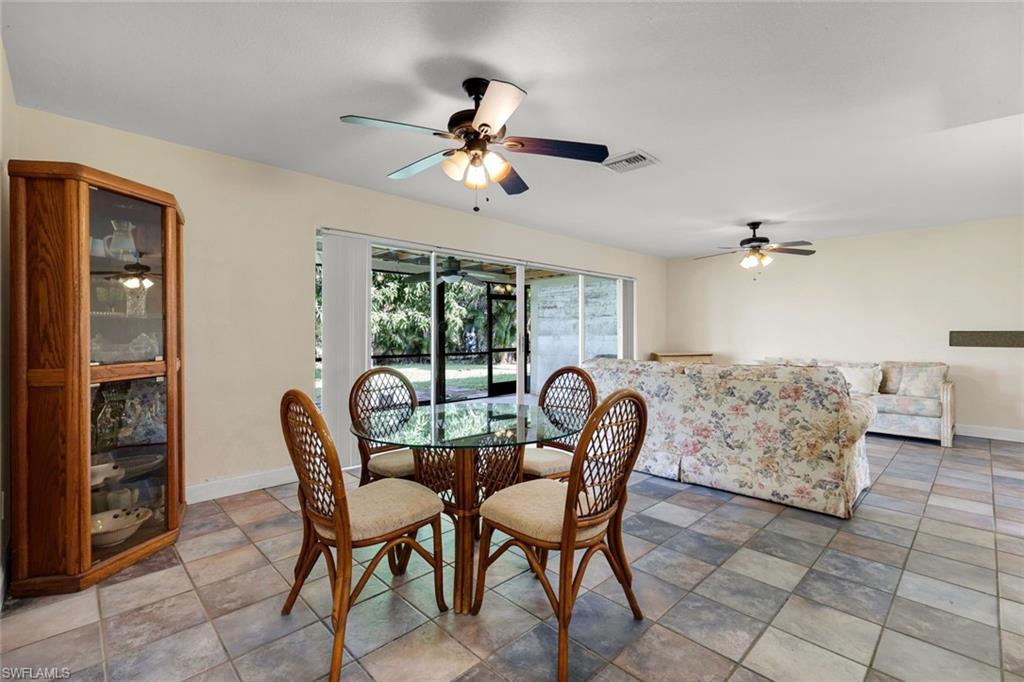 5248 Versaille Ct Property Photo 13