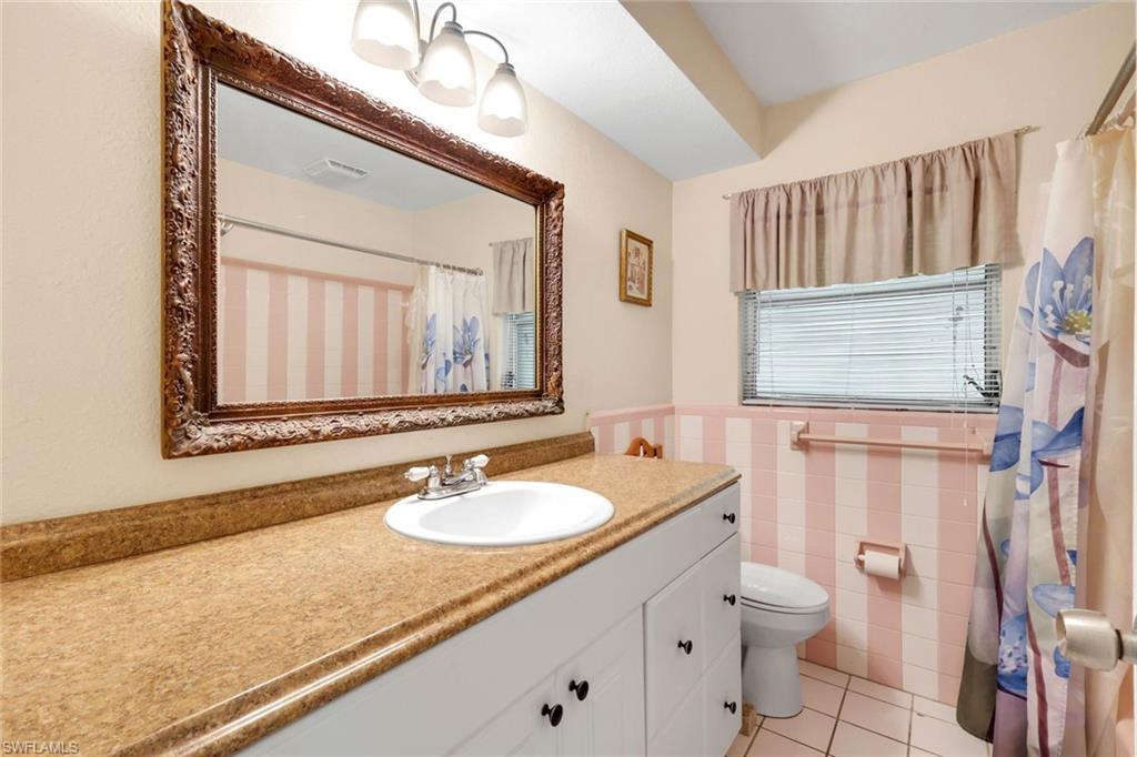 5248 Versaille Ct Property Photo 19