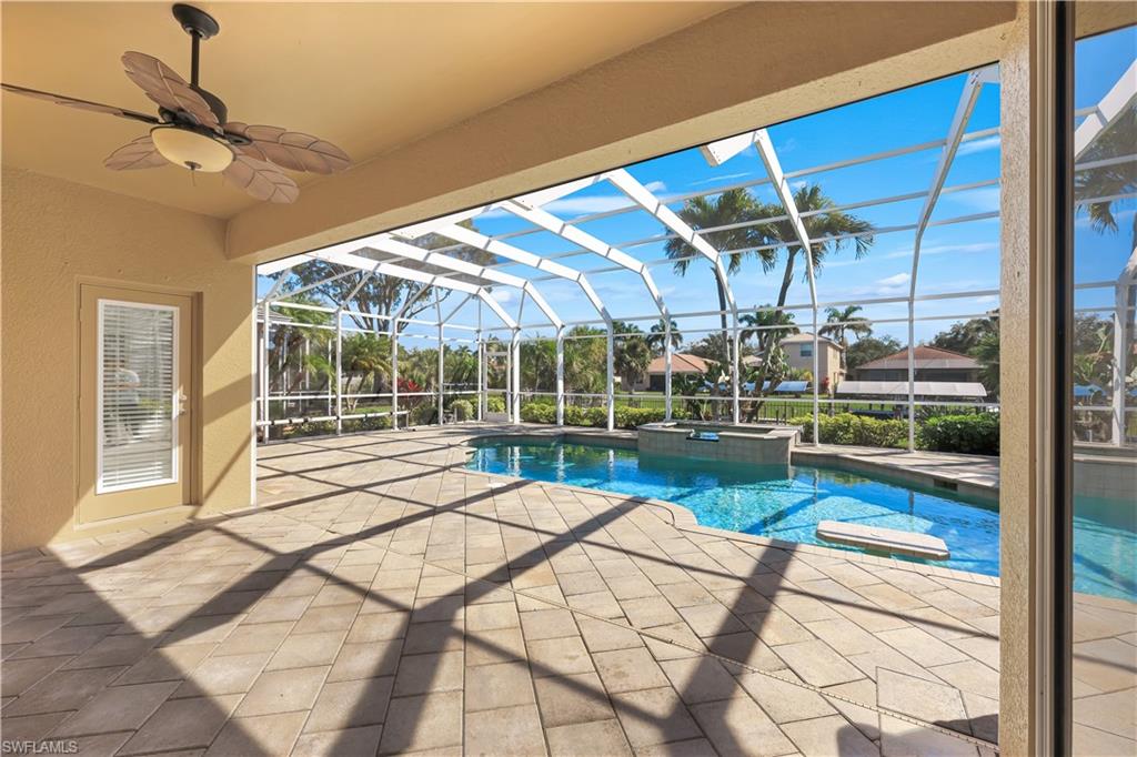 9214 Palm Island Cir Property Photo 6