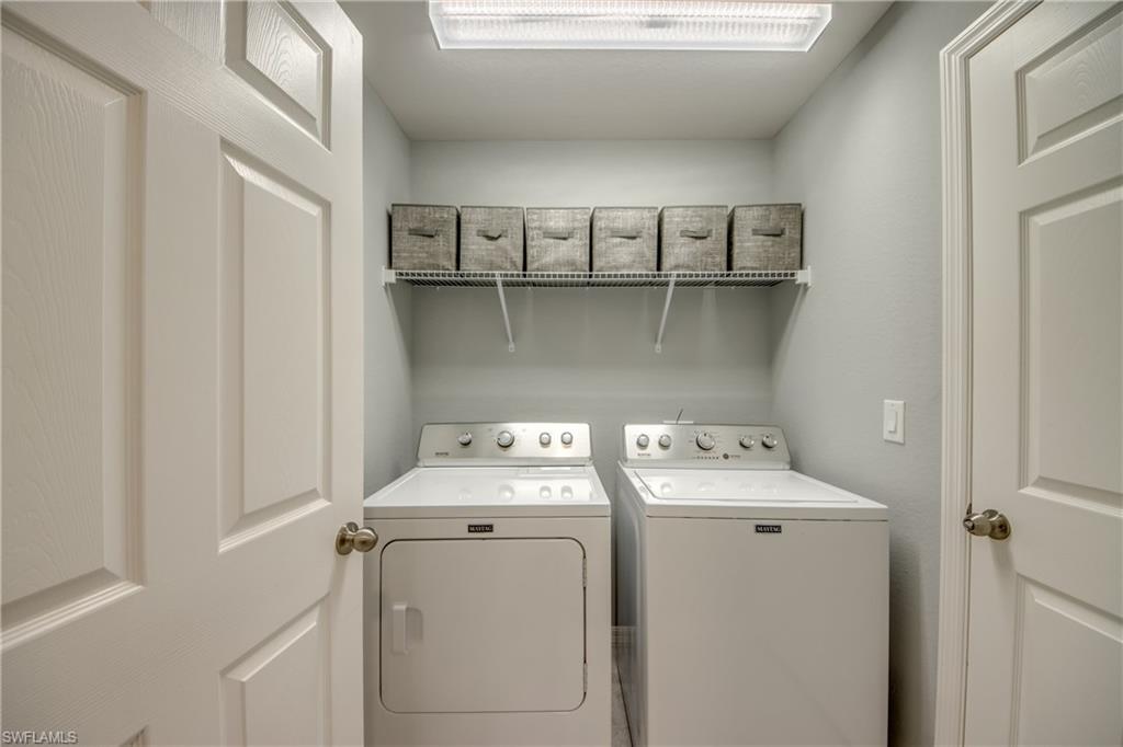 524 Ne 16th Ter Property Photo 34