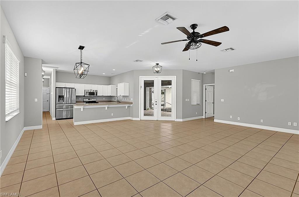 2635 Tropicana Pkwy W Property Photo 14
